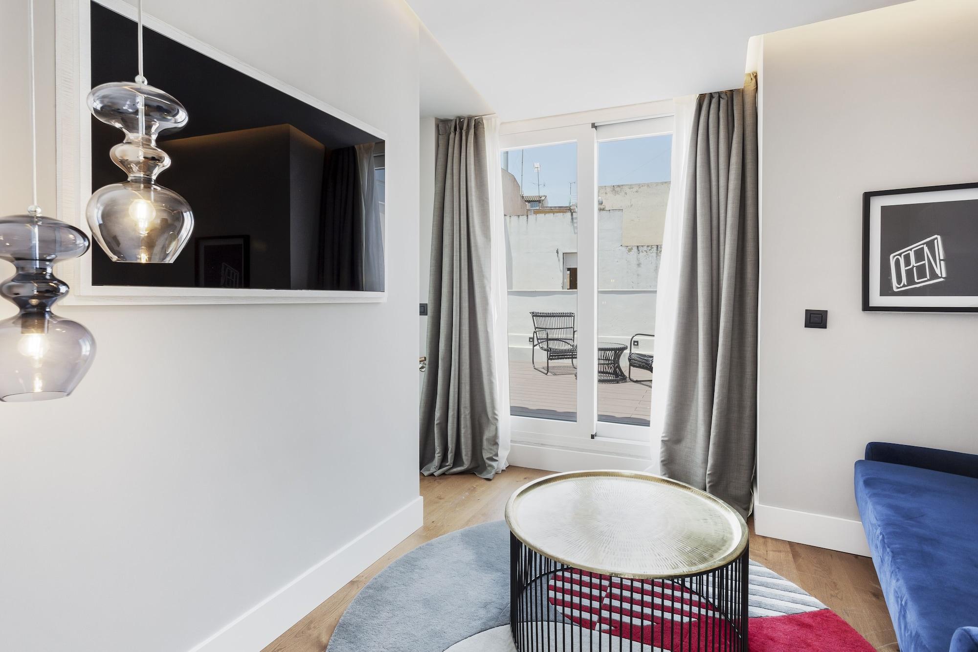 One Shot Conde Torrejon Hotel Seville